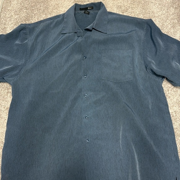 Point X - Blue Button Down - XL - Picture 1 of 4